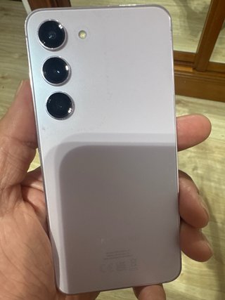 Samsung Galaxy S23 lila