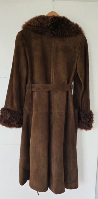 Abrigo de ante Cortefiel con pelo