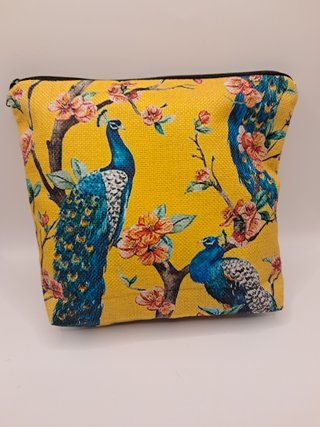 NECESERES . ESTUCHES DE MAQUILLAJE