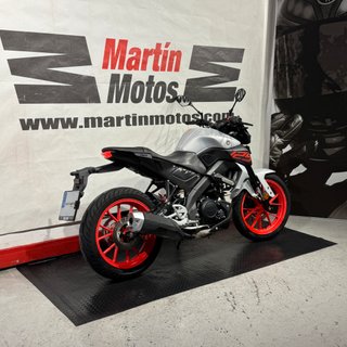YAMAHA MT-125
