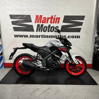 YAMAHA MT-125