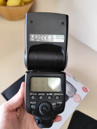 Canon Speedlite 580EX II Flash