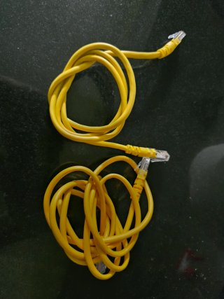 2 Cables Ethernet Cortos Amarillos