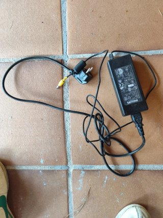 TV Philips Retro Plata