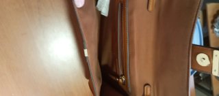 Bolso de piel marrón se puede poner cadena