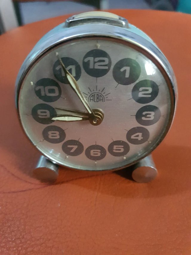 2 despertador antiguo ALBA