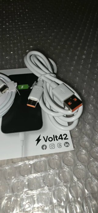 Lotto 3 Cavi USB Volt42 Smartphone