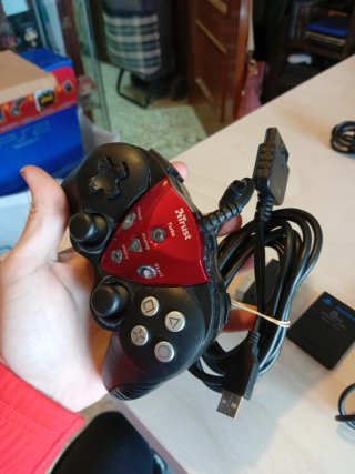 Consola PS2 Slim Negra + Accesorios