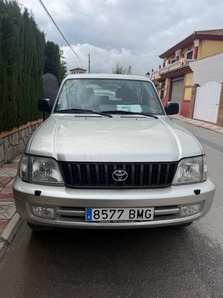 Toyota Land Cruiser 90 2001