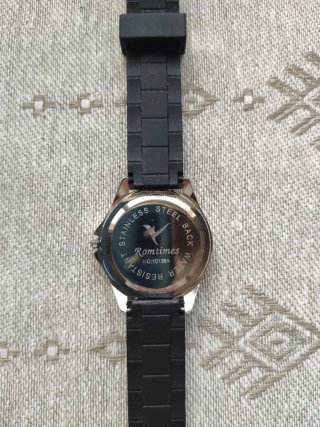 Reloj Romtimes Mujer Negro y plateado