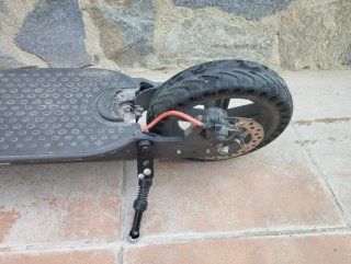 Patinete eléctrico en buen estado
