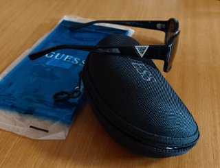 Gafas de Sol Guess Negras