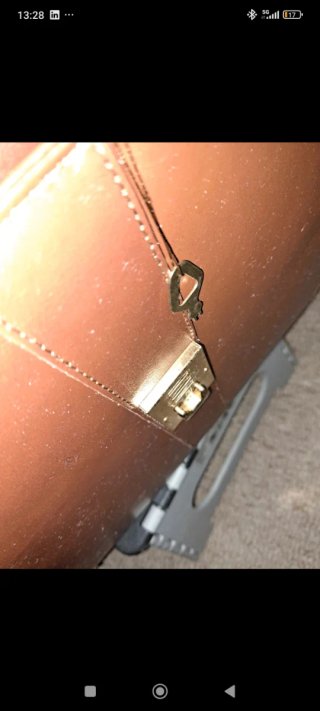 Maletín Elegante de piel marrón nuevo