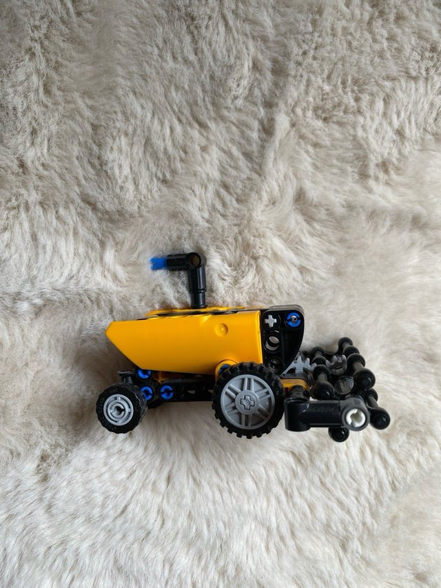 Mini camión LEGO Technic