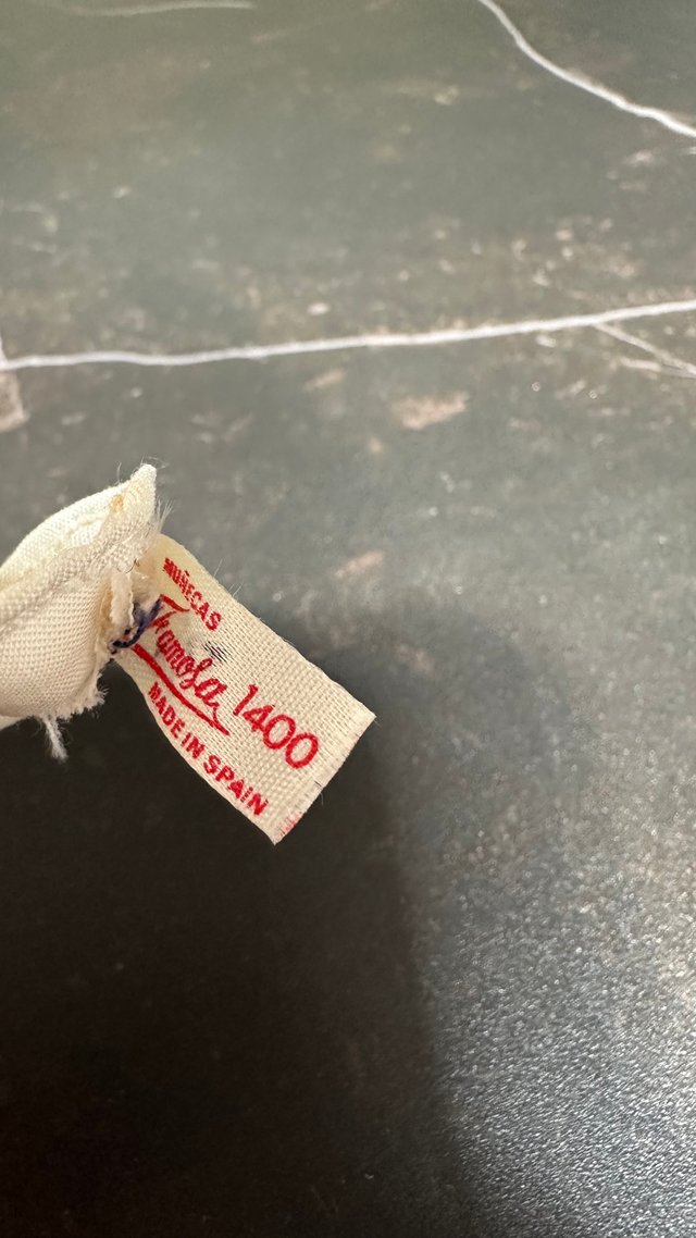 Set di abbigliamento e scarpe in scala per bambola o figura