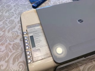 Impresora HP Beige y Gris