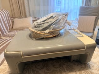 Impresora HP Beige y Gris