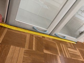 Vitrina y 2 estanterías de cocina