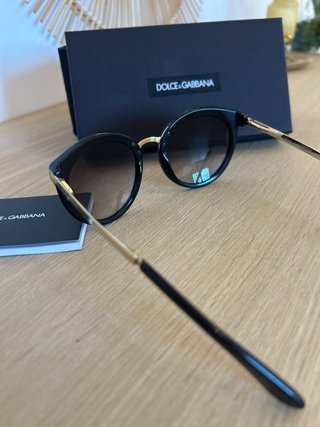 Gafas de sol Dolce & Gabbana negras y doradas