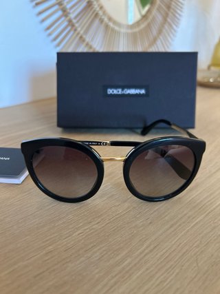 Gafas de sol Dolce & Gabbana negras y doradas