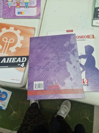 Libro de Música Un Mundo de Sonidos B
