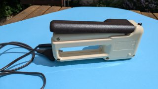 Abrelatas Eléctrico Philips HR 2471
