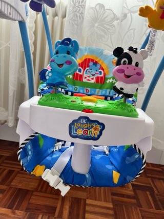 Columpio para bebé con música y luces