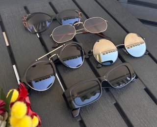 Set occhiali da sole