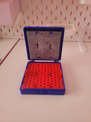Caja portabalines competición