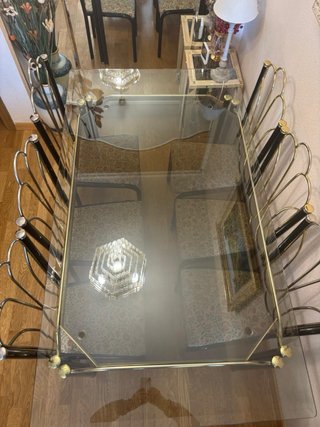 Mesa Comedor Cristal y 6 Sillas Doradas