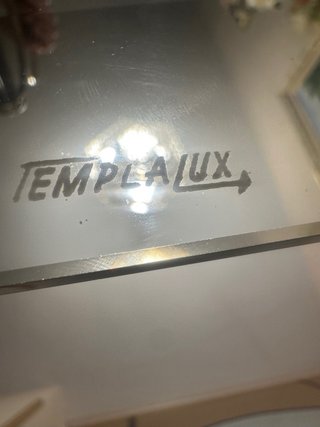 Mesa Comedor Cristal y 6 Sillas Doradas