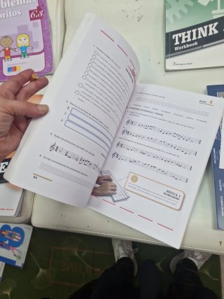 Libro de Música Un Mundo de Sonidos B
