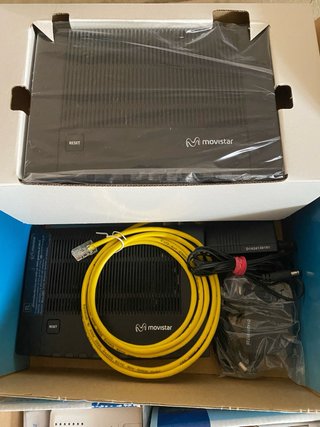 Pack x2 Decodificadores TV + 2 Routers Movistar.