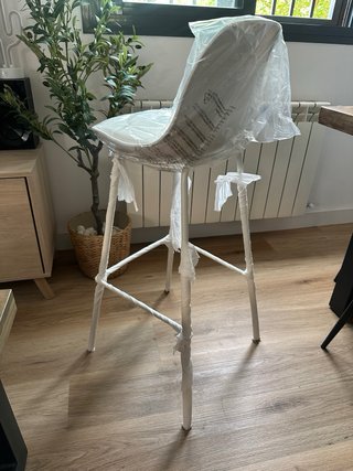 Taburete Brighter Kave Home Blanco 75cm