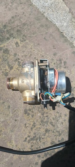Motor BAXI SF 20 E Válvula Desviadora
