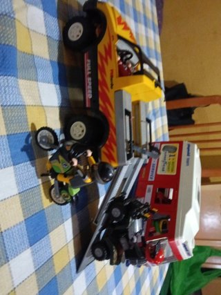 Playmobil Team y Camión Full Speed