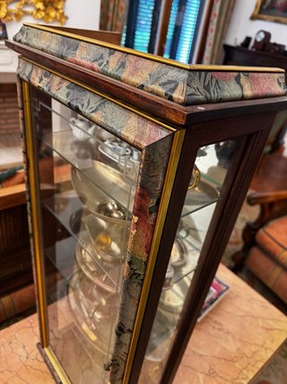 Vitrina de mesa estilo Regency