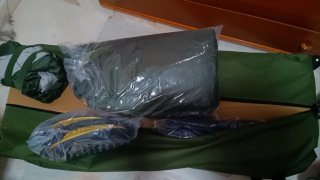 Tienda campaña con cama plegable 2 personas,NUEVO