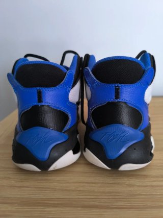 Jordan Max Aura 4 Hyper Royal