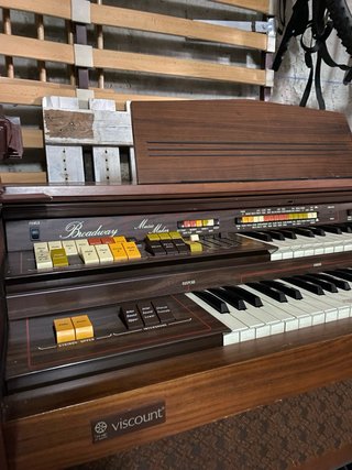 Órgano Viscount Broadway Music Maker