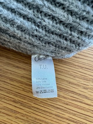 Gorro Chevignon gris nuevo