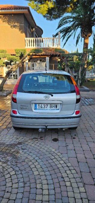 Nissan Almera 2002
