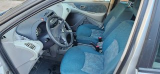 Nissan Almera 2002