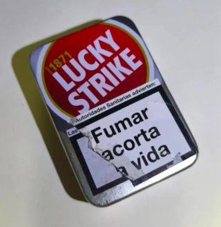 Modelos lata Coleccionista Lucky Strike