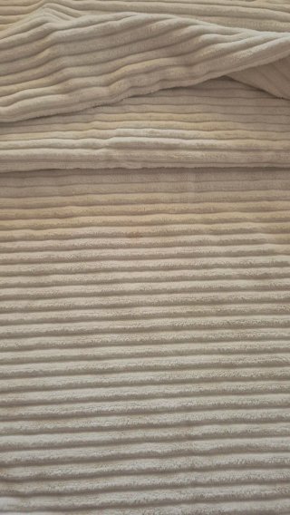 Fundas de almohada beige y blancas LEER DESCRIPCIÓ
