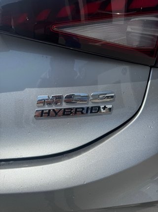 MG MG3 Confort 1.5 Hybrid+ 194cv