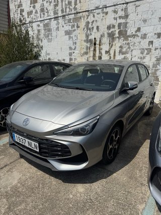 MG MG3 Confort 1.5 Hybrid+ 194cv