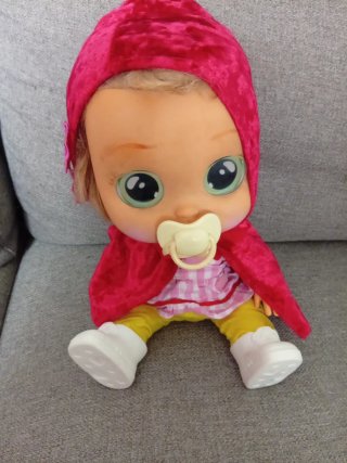 Muñeca Bebé Llorón Scarlett