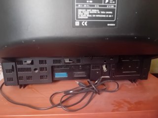 Televisor Sanyo nuevo con mando original