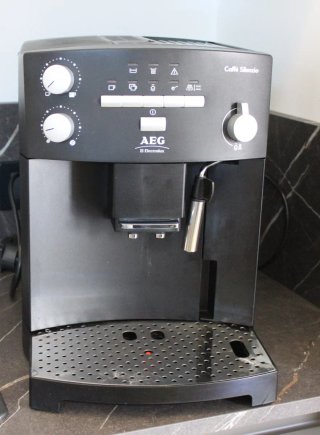 Macchina Caffè AEG Caffè Silenzio Cafetera